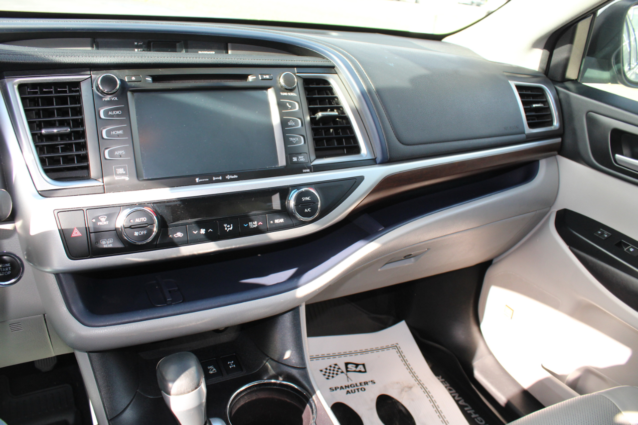 Toyota Highlander Limited AWD V6 2016