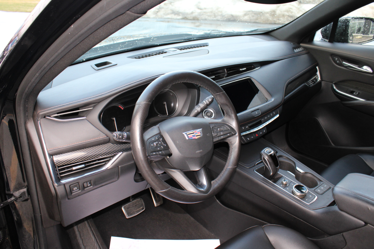 Cadillac XT4 Sport AWD 2019