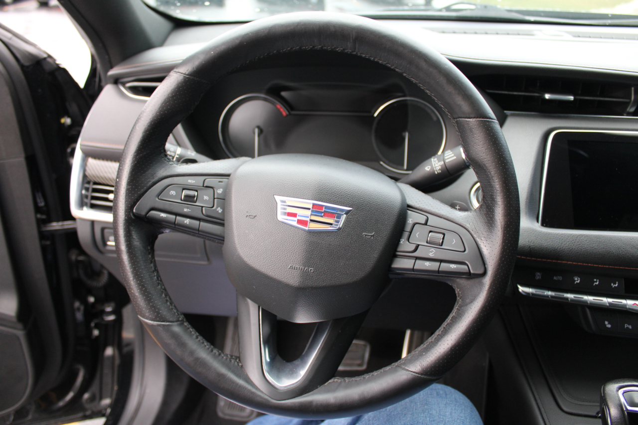 Cadillac XT4 Sport AWD 2019