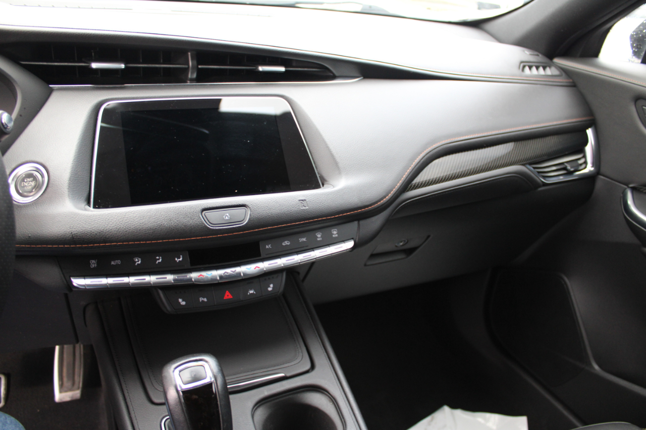 Cadillac XT4 Sport AWD 2019