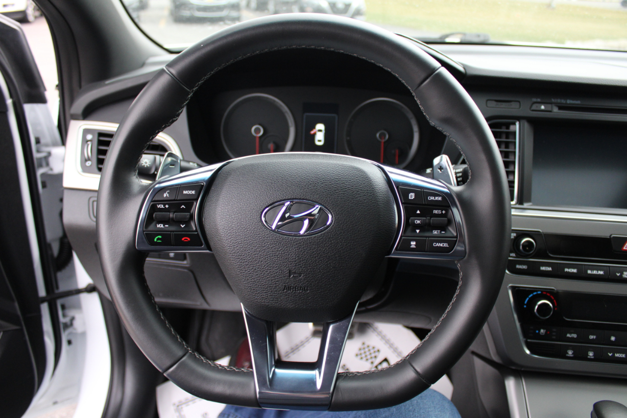 Hyundai Sonata Sport 2.0T 2017