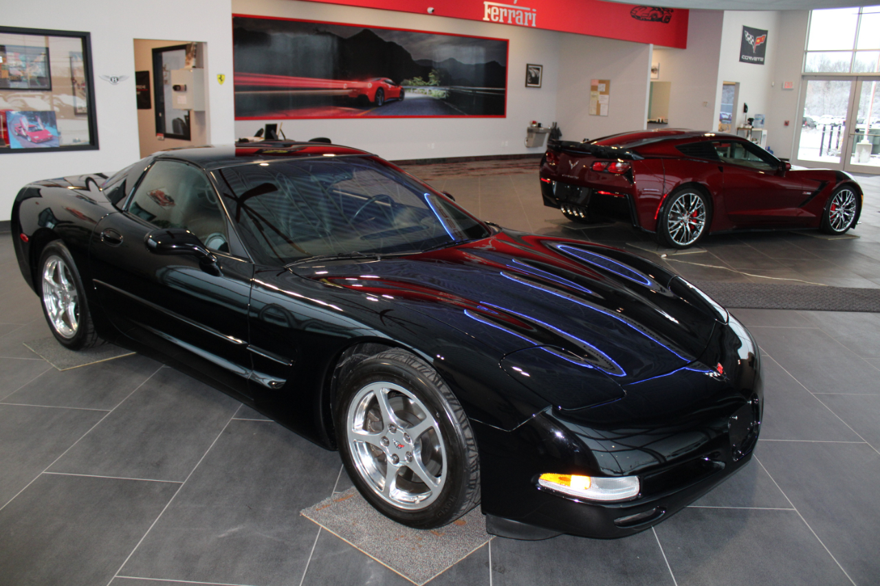 Chevrolet Corvette Coupe 2001