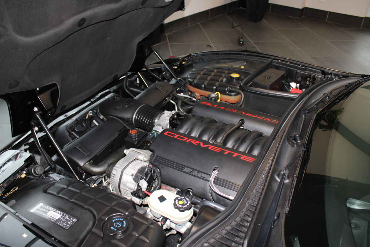 Chevrolet Corvette Coupe 2001