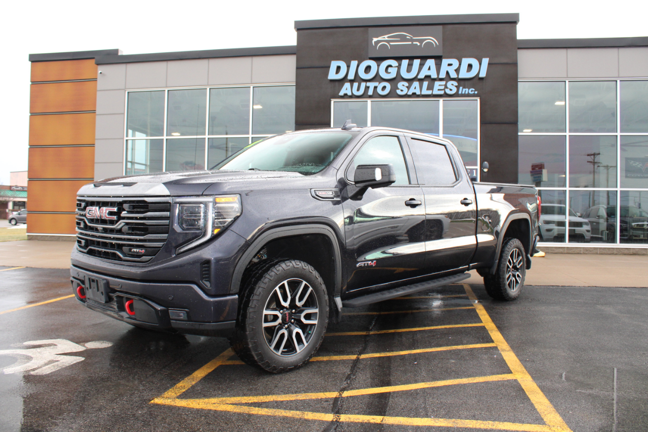 GMC Sierra 1500 AT4 Crew Cab 4WD 2022