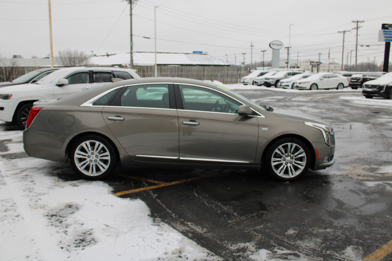 Cadillac XTS Luxury FWD 2018