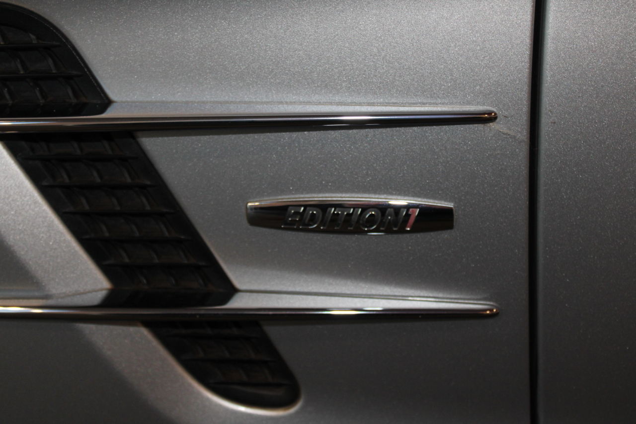 Mercedes-Benz SL-Class SL550R 2013