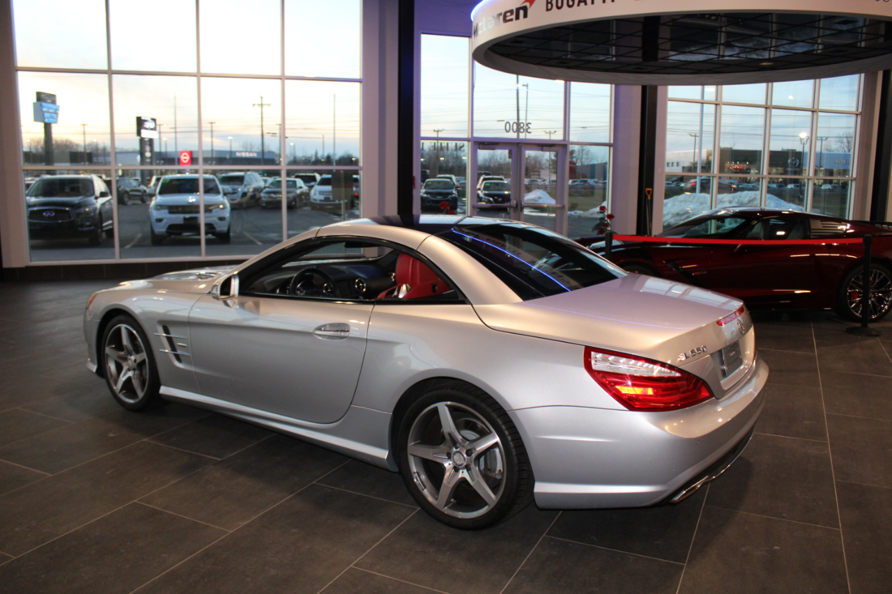 Mercedes-Benz SL-Class SL550R 2013