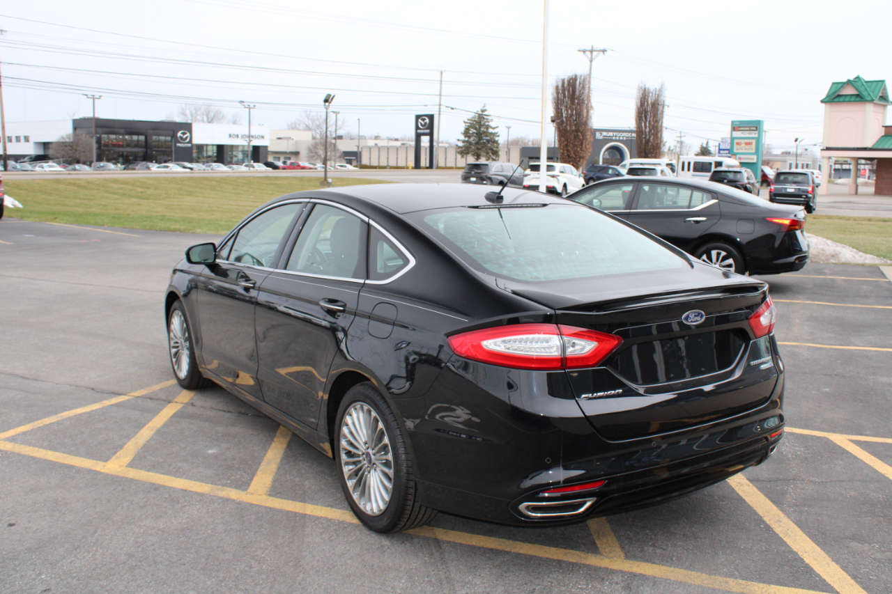 Ford Fusion Titanium AWD 2016