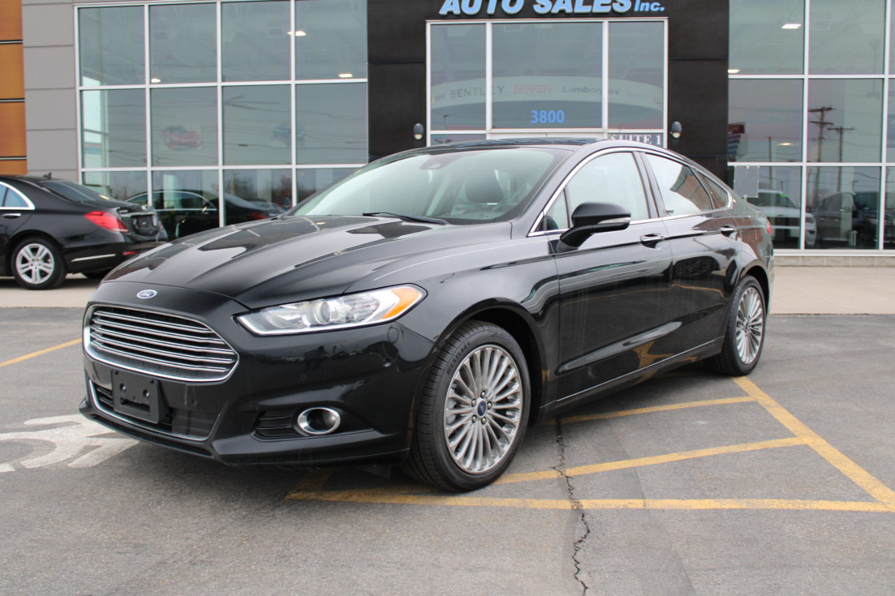 Ford Fusion Titanium AWD 2016