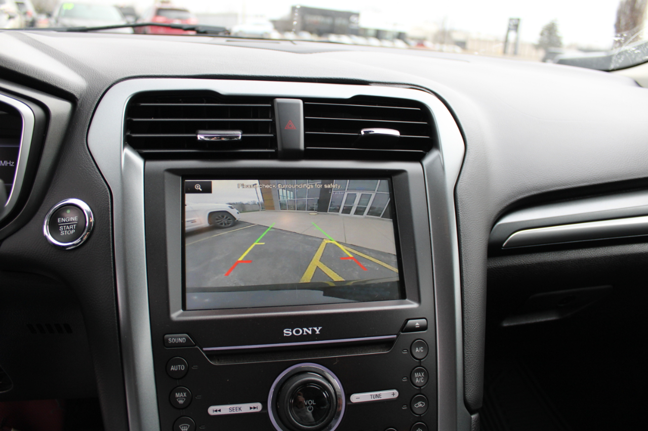 Ford Fusion Titanium AWD 2016