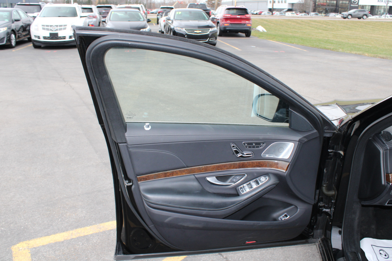 Mercedes-Benz S-Class S550 4MATIC 2017