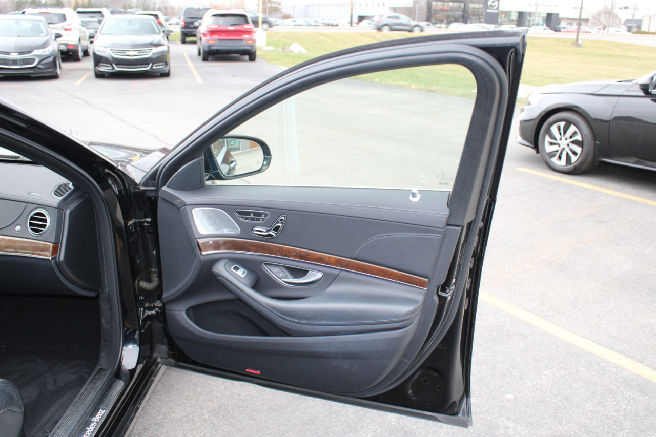 Mercedes-Benz S-Class S550 4MATIC 2017