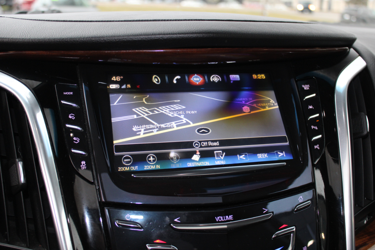 Cadillac Escalade Luxury 4WD 2018