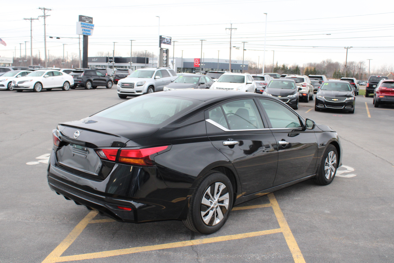 Nissan Altima 2.5 S 2022