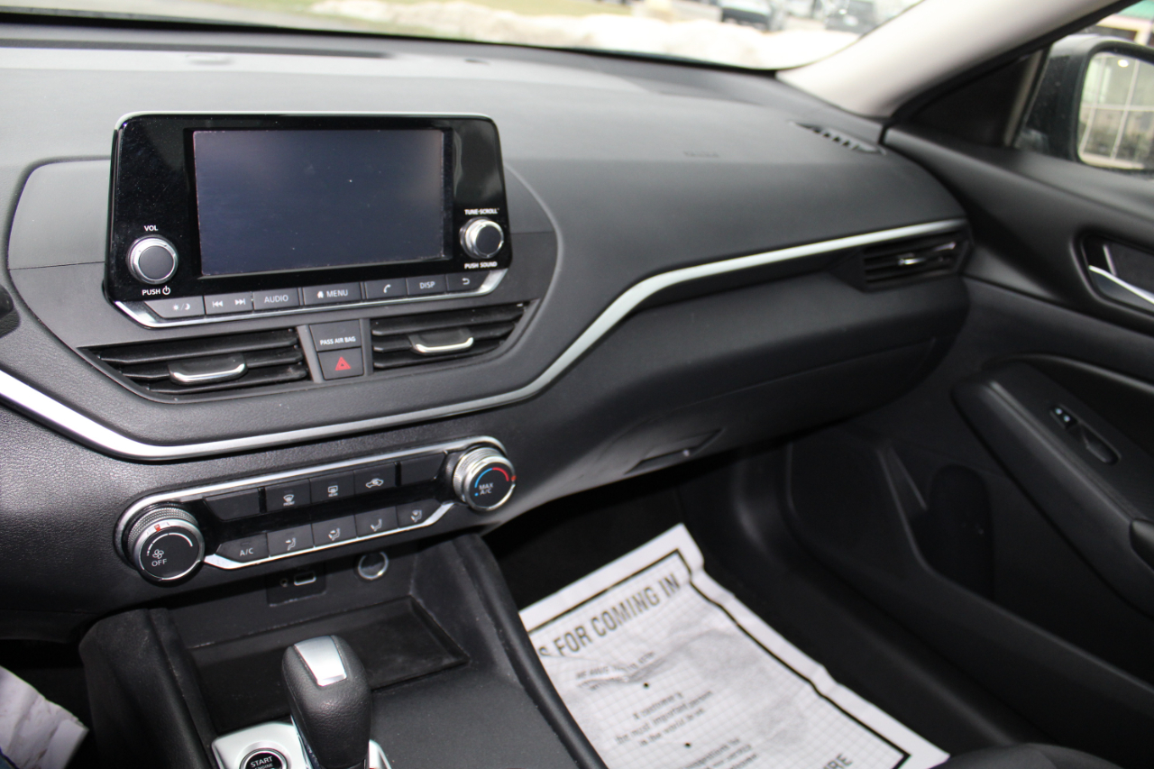 Nissan Altima 2.5 S 2022