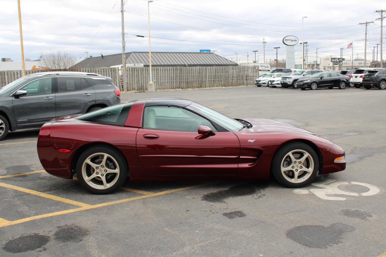 Chevrolet Corvette  2003