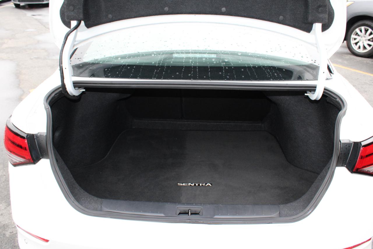 Nissan Sentra SR 2020