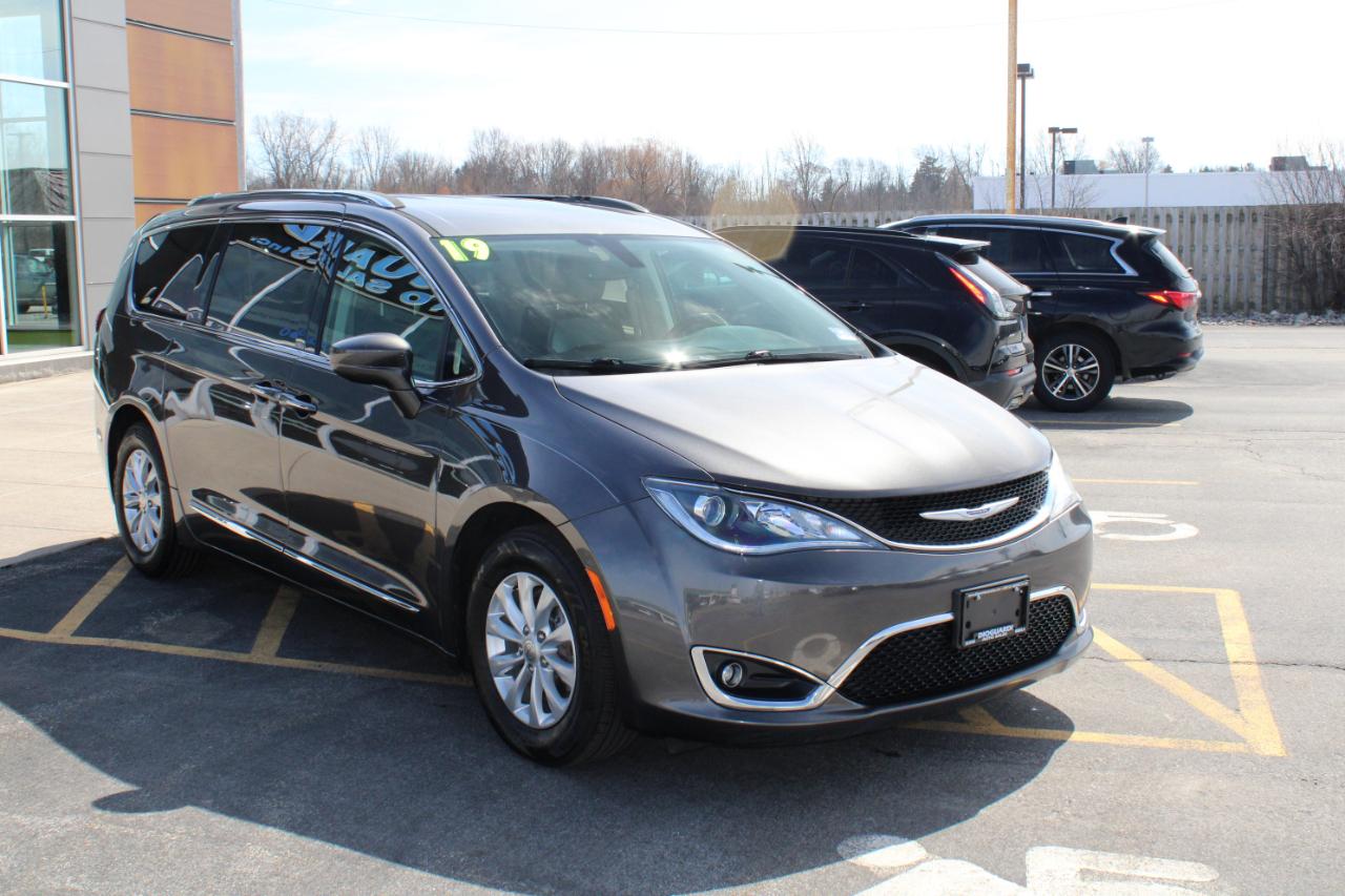 Chrysler Pacifica Touring-L 2019
