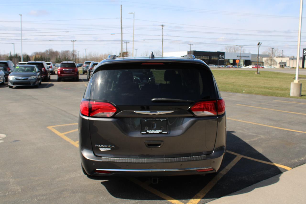 Chrysler Pacifica Touring-L 2019