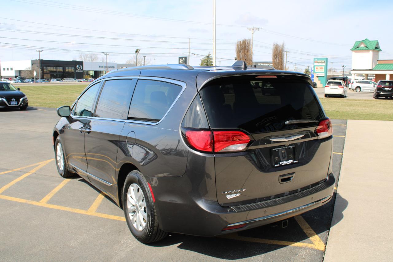 Chrysler Pacifica Touring-L 2019