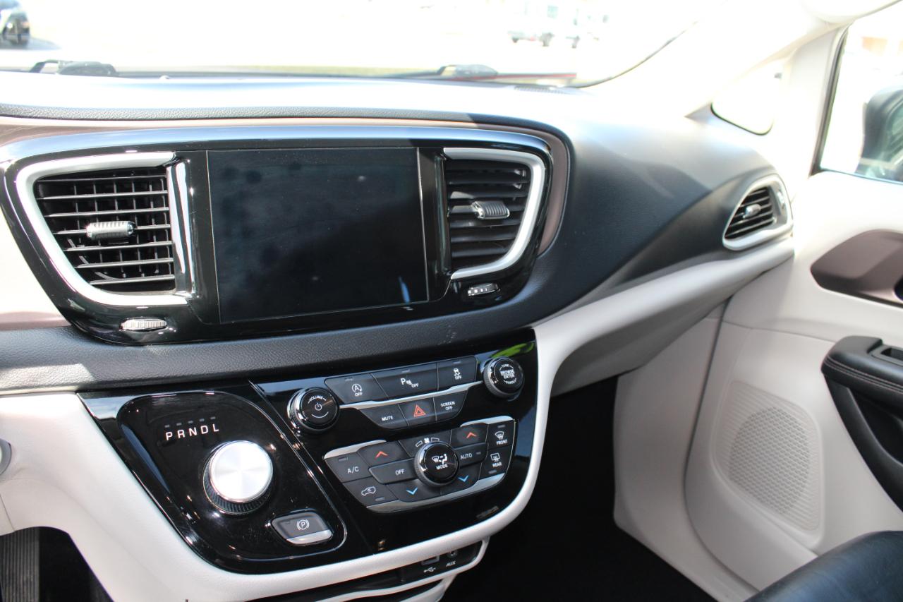 Chrysler Pacifica Touring-L 2019