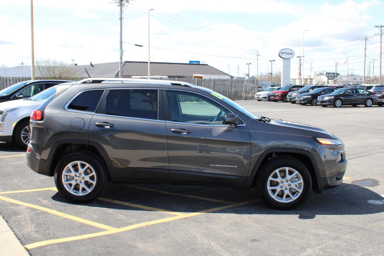 Jeep Cherokee Latitude 4WD 2015