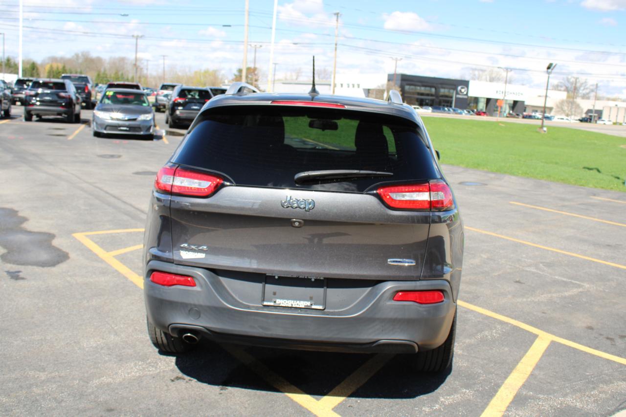 Jeep Cherokee Latitude 4WD 2015