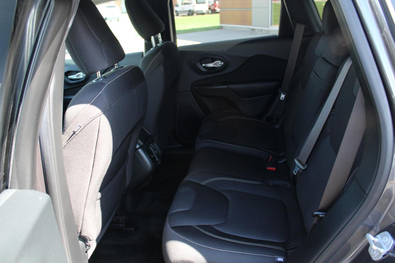 Jeep Cherokee Latitude 4WD 2015