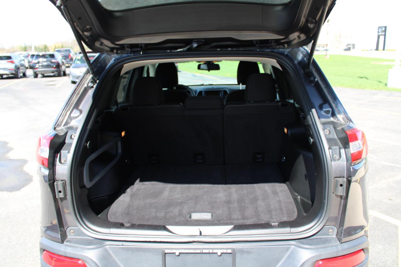 Jeep Cherokee Latitude 4WD 2015