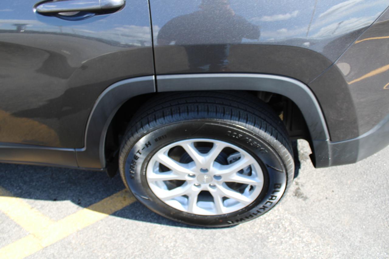 Jeep Cherokee Latitude 4WD 2015