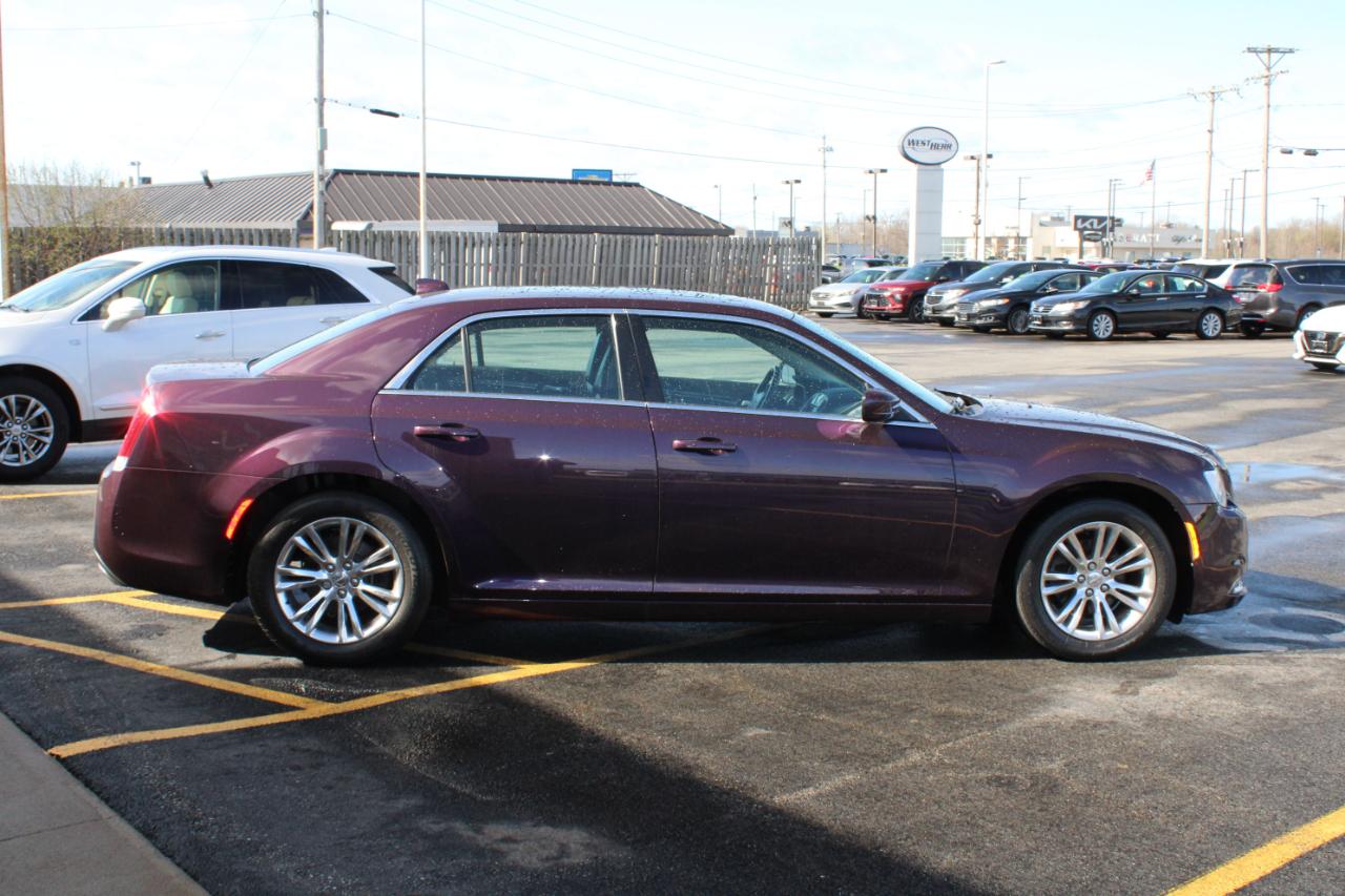 Chrysler 300 Touring 2020