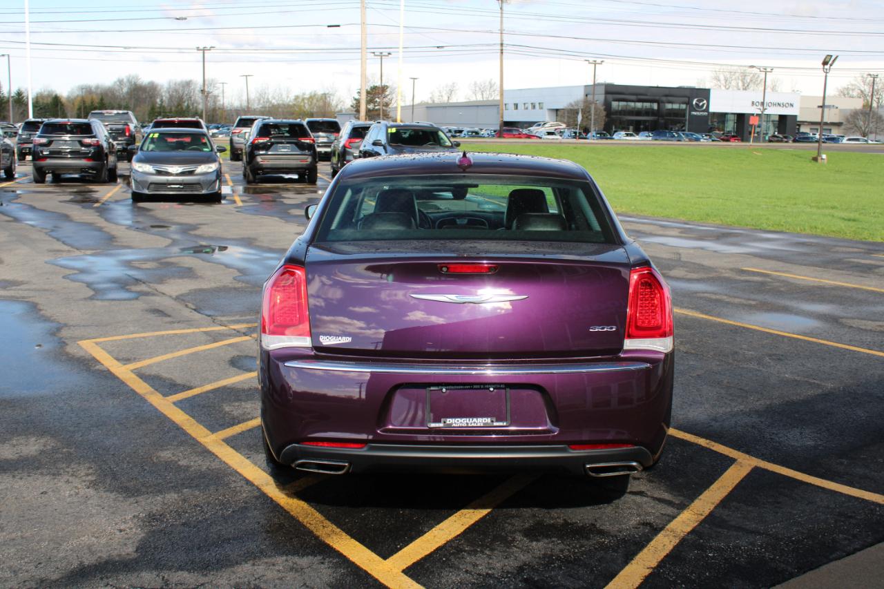 Chrysler 300 Touring 2020