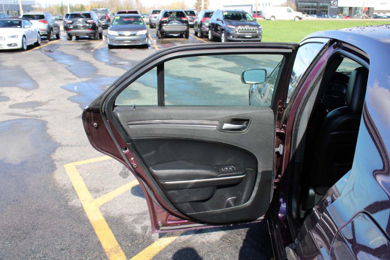 Chrysler 300 Touring 2020