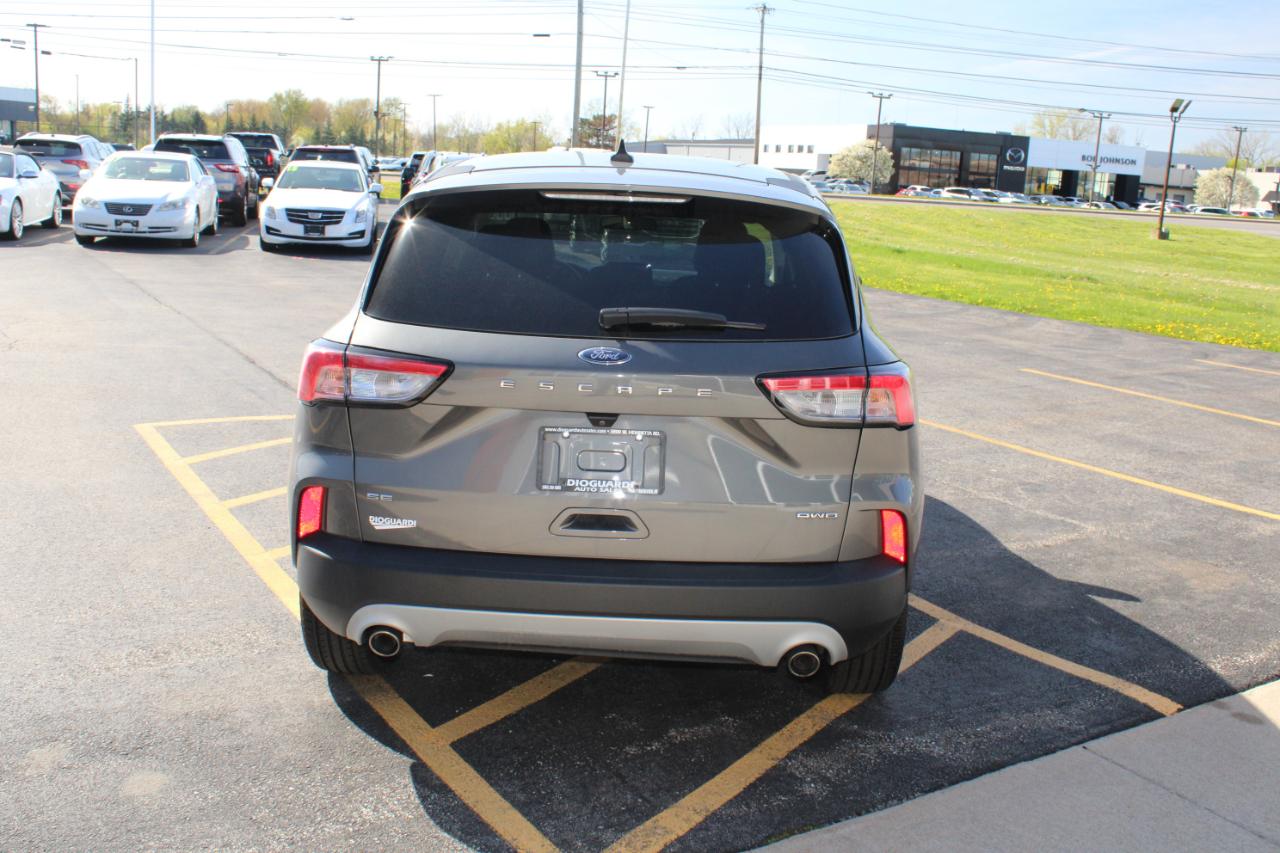 Ford Escape SE AWD 2022