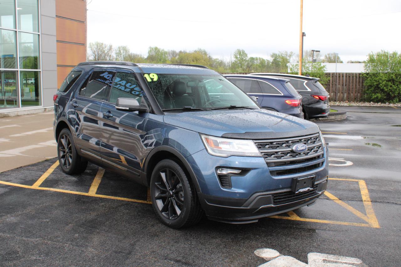 Ford Explorer XLT 4WD 2019