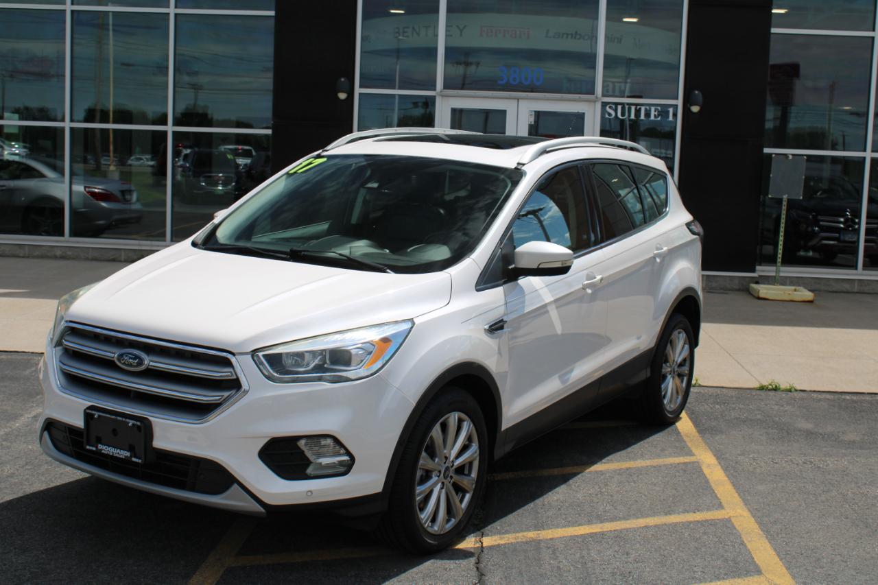 Ford Escape Titanium 4WD 2017