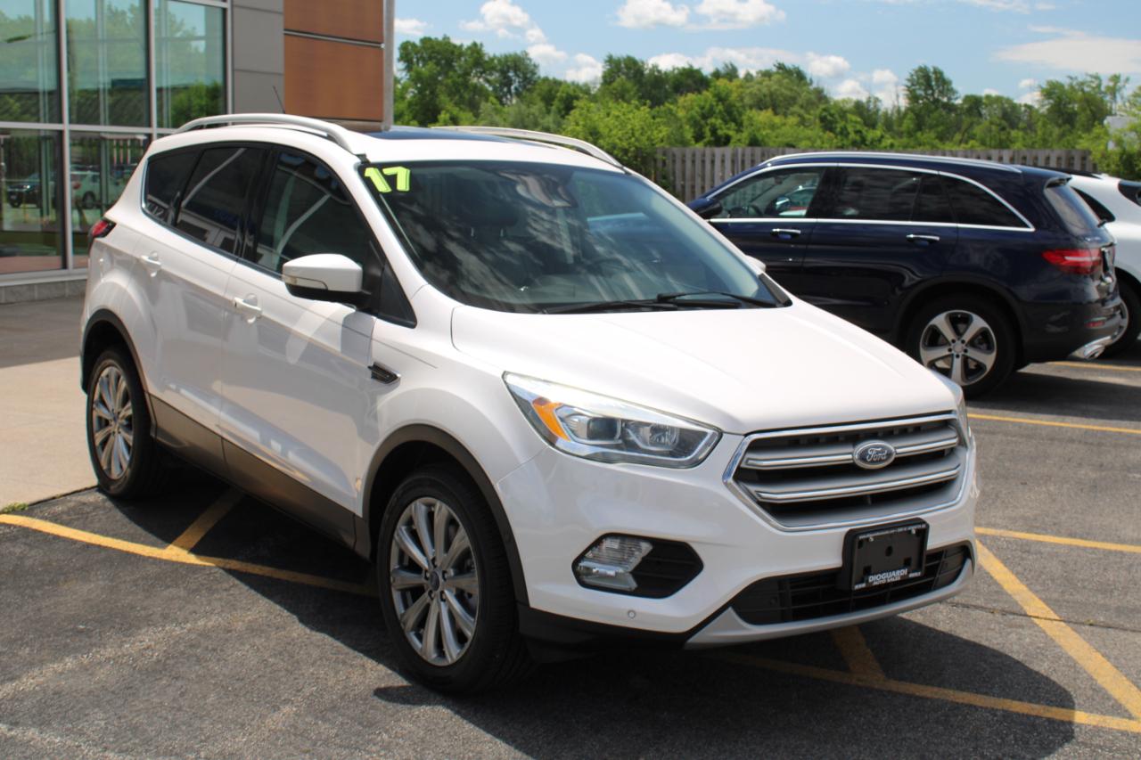 Ford Escape Titanium 4WD 2017