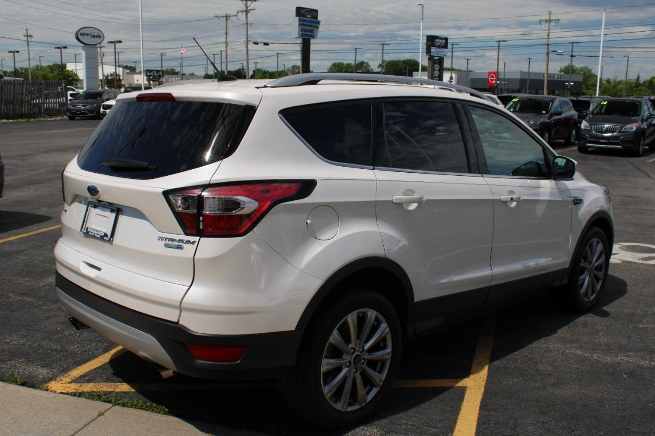 Ford Escape Titanium 4WD 2017