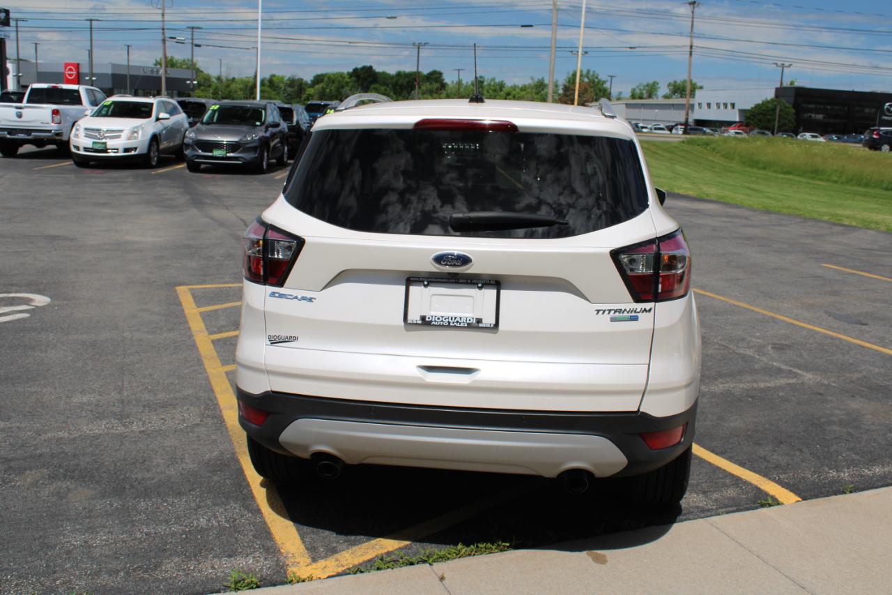 Ford Escape Titanium 4WD 2017