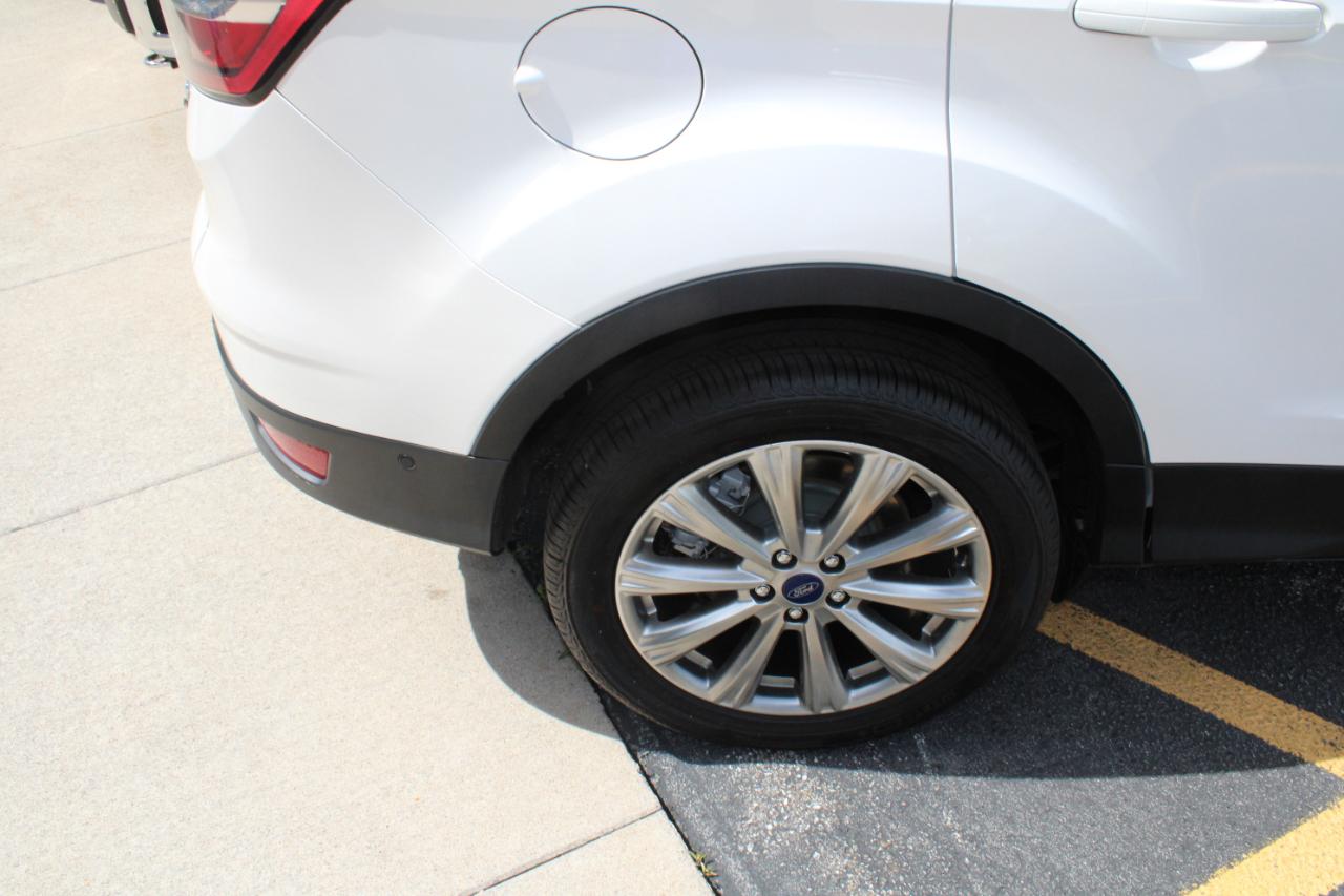 Ford Escape Titanium 4WD 2017