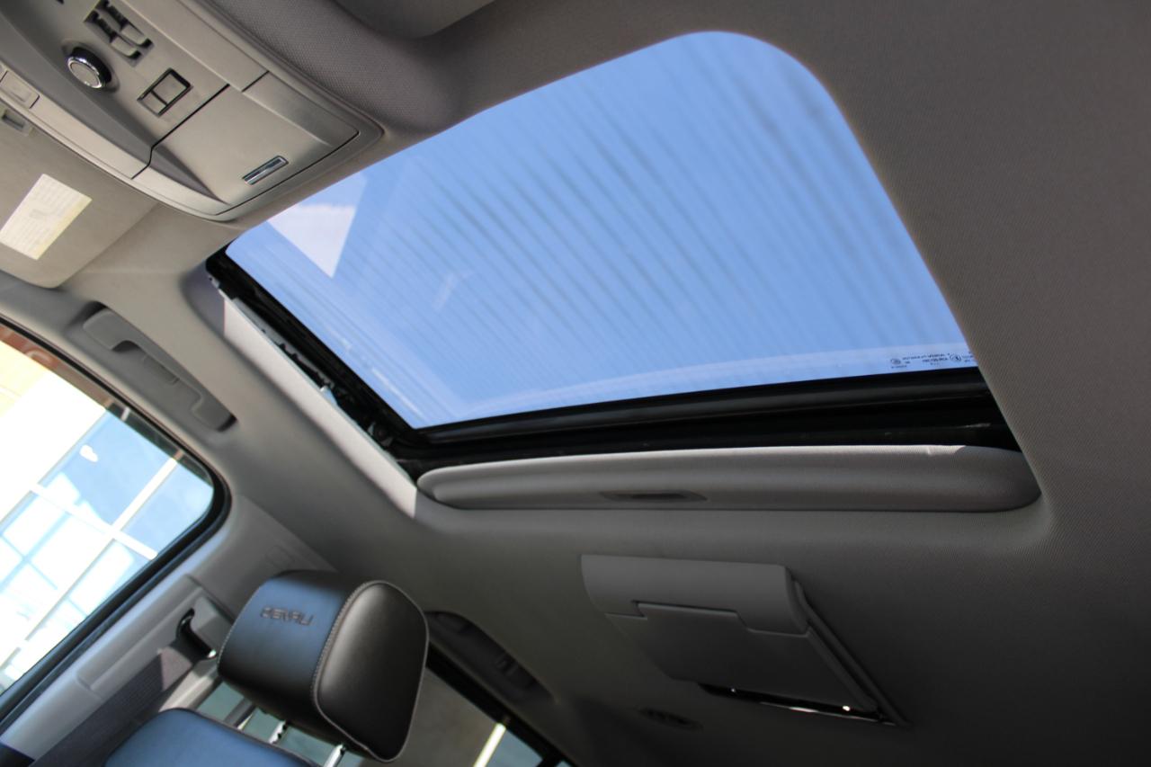 GMC Yukon Denali XL 4WD 2015