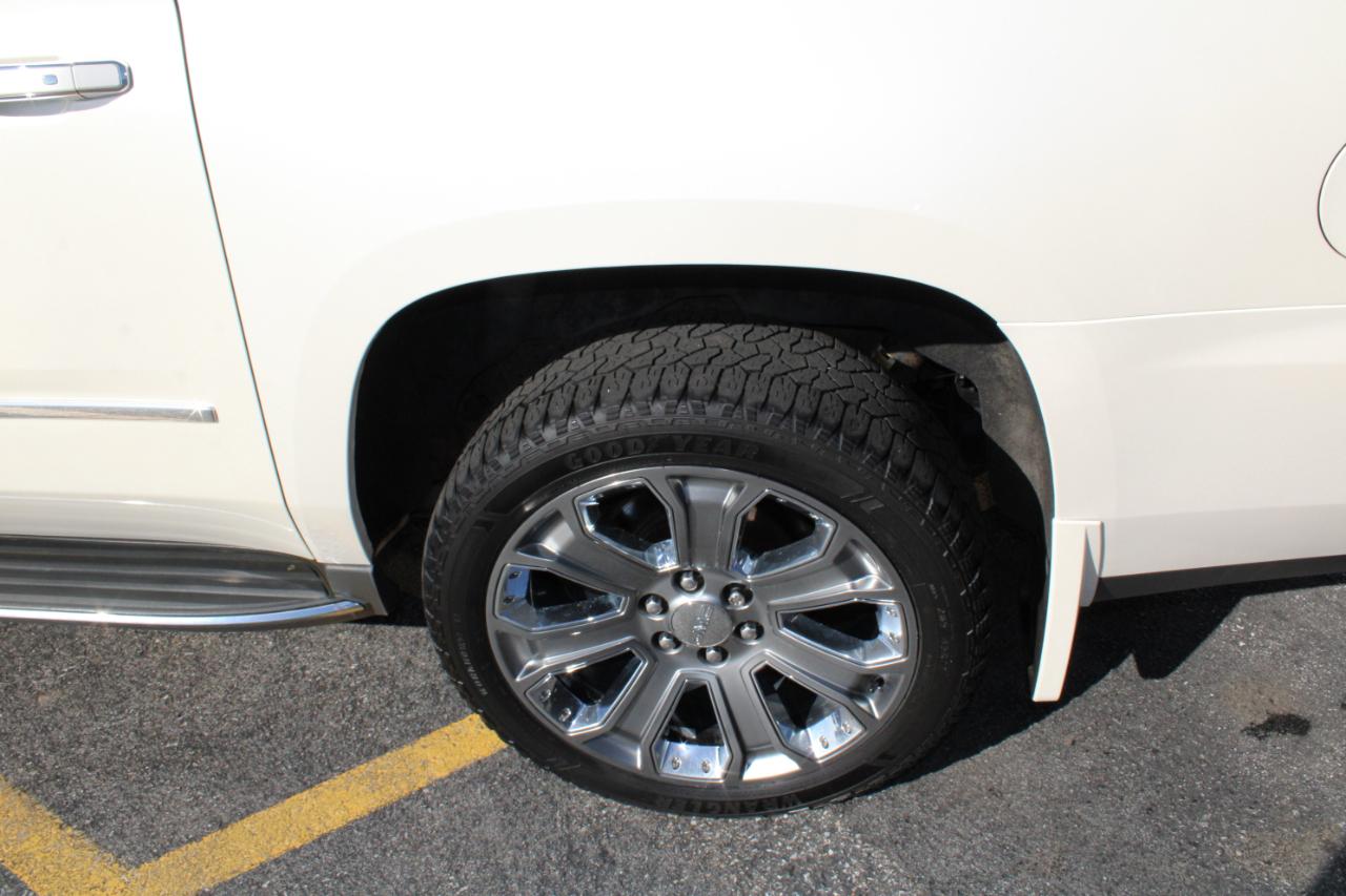 GMC Yukon Denali XL 4WD 2015