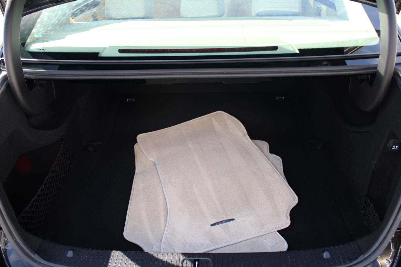 Mercedes-Benz E-Class E350 4MATIC Sedan 2014