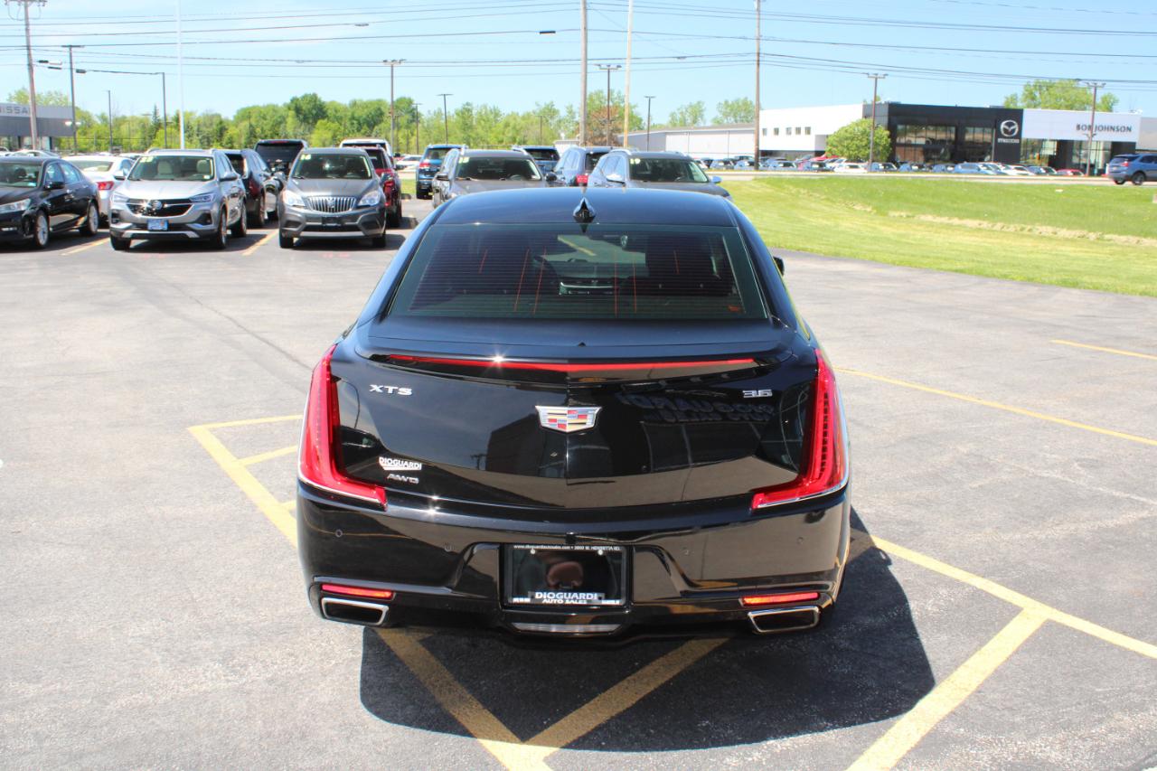 Cadillac XTS Luxury AWD 2018