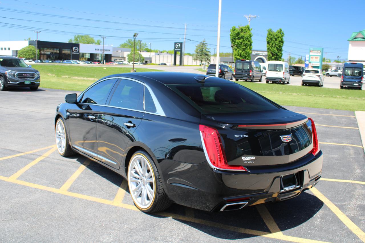 Cadillac XTS Luxury AWD 2018