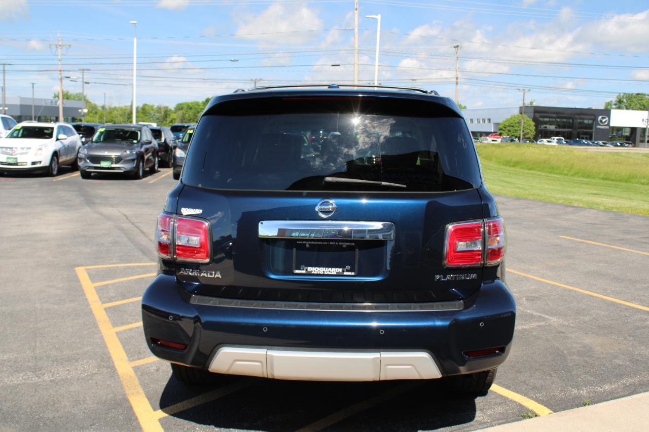 Nissan Armada Platinum AWD 2017