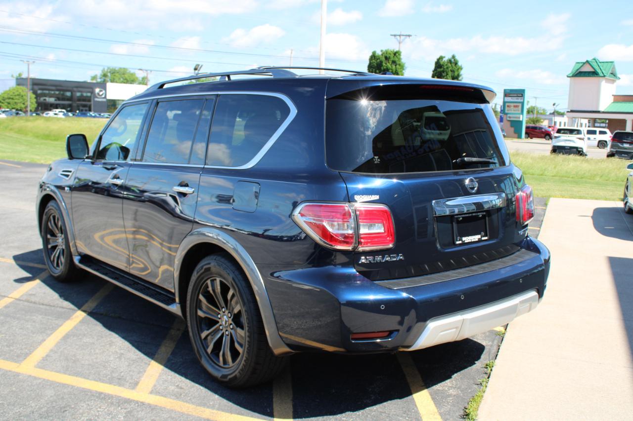 Nissan Armada Platinum AWD 2017