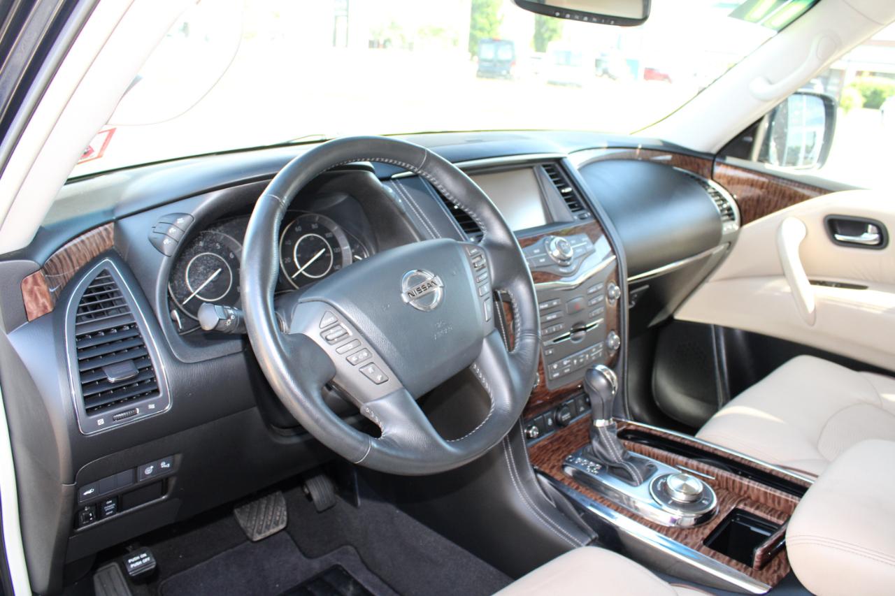 Nissan Armada Platinum AWD 2017