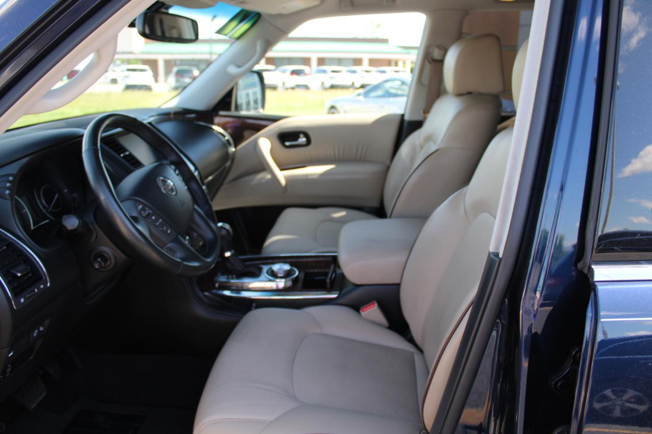Nissan Armada Platinum AWD 2017