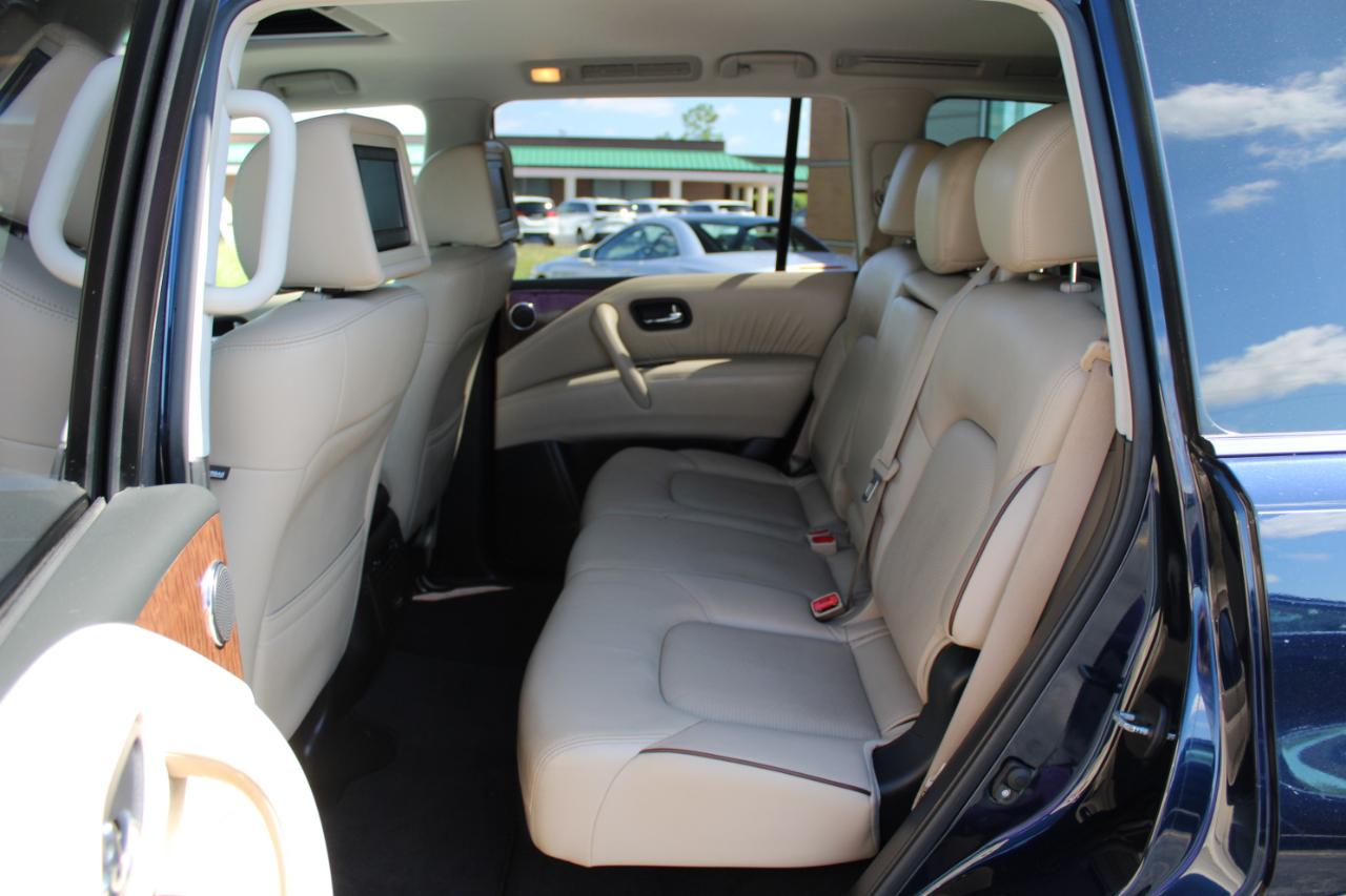 Nissan Armada Platinum AWD 2017